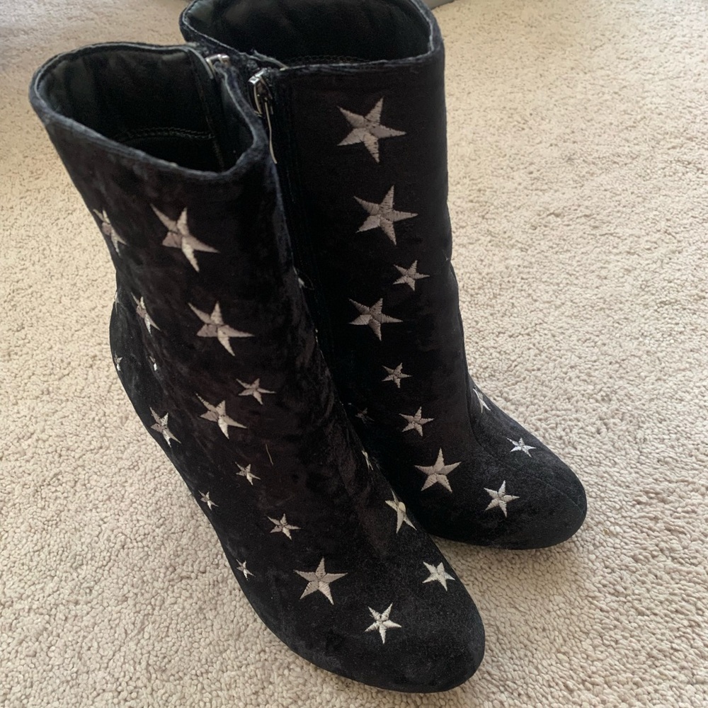 Women boots